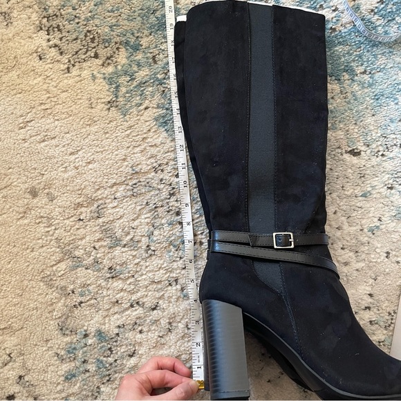 Lauren Conrad Haworthia Tall Boots - Picture 10 of 12